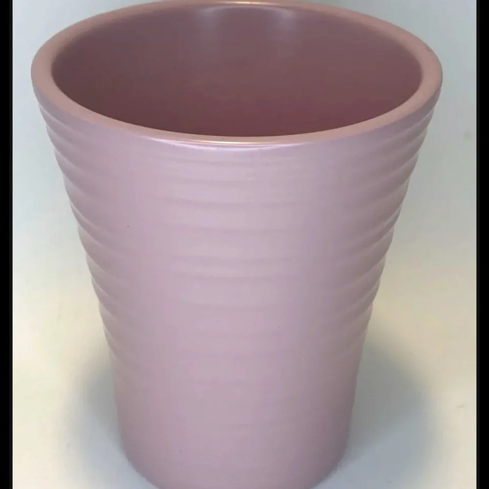 VASE PLANTER- made in Germany pink ribbed FLOWER vase 6.5” height 5” w ceramic